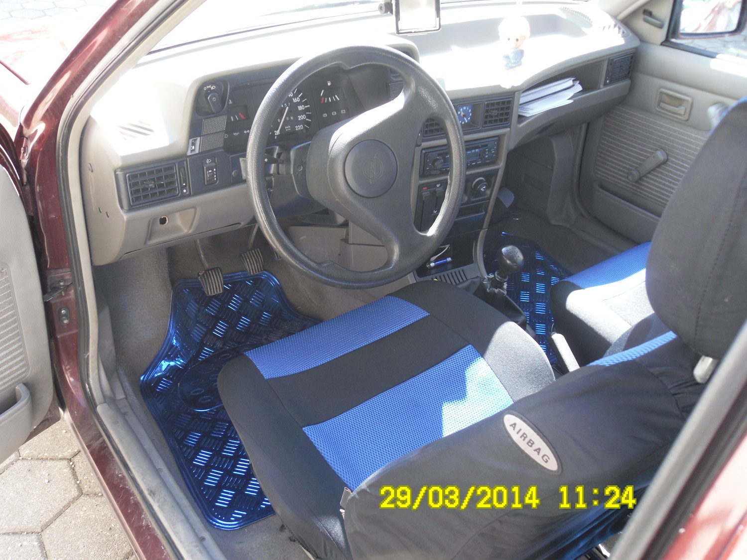 Metallik Look Fussmatten in Blau (wie auch sonst grins)