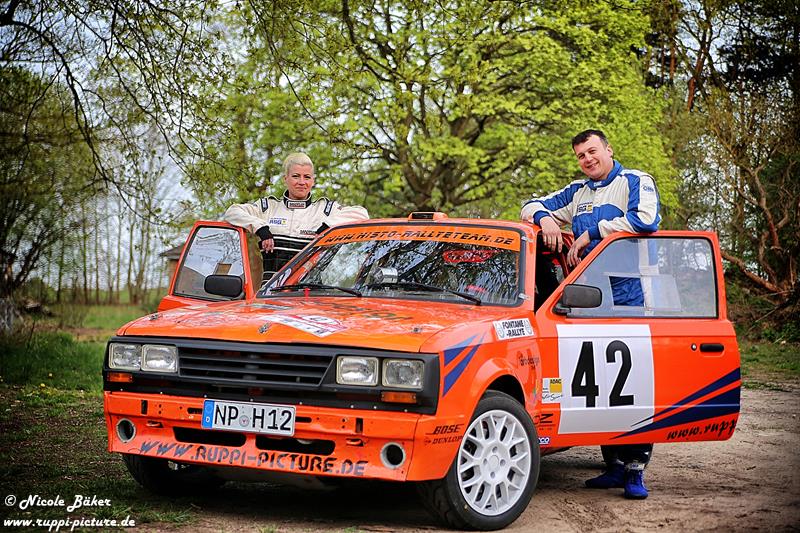 Opel Kadett D Rallye / Maria und Dirk