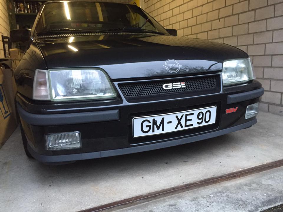 Oktober 2018 angefangen mit Umbau auf blaugraue Stossleisten und Abschlussleisten