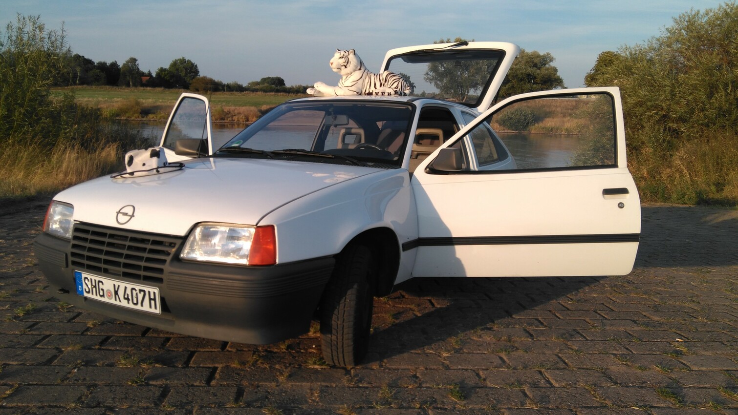 Opel Kadett E CC aus 1987 unverbastelt Originalzustand mit H-Kennzeichen selten 75 PS