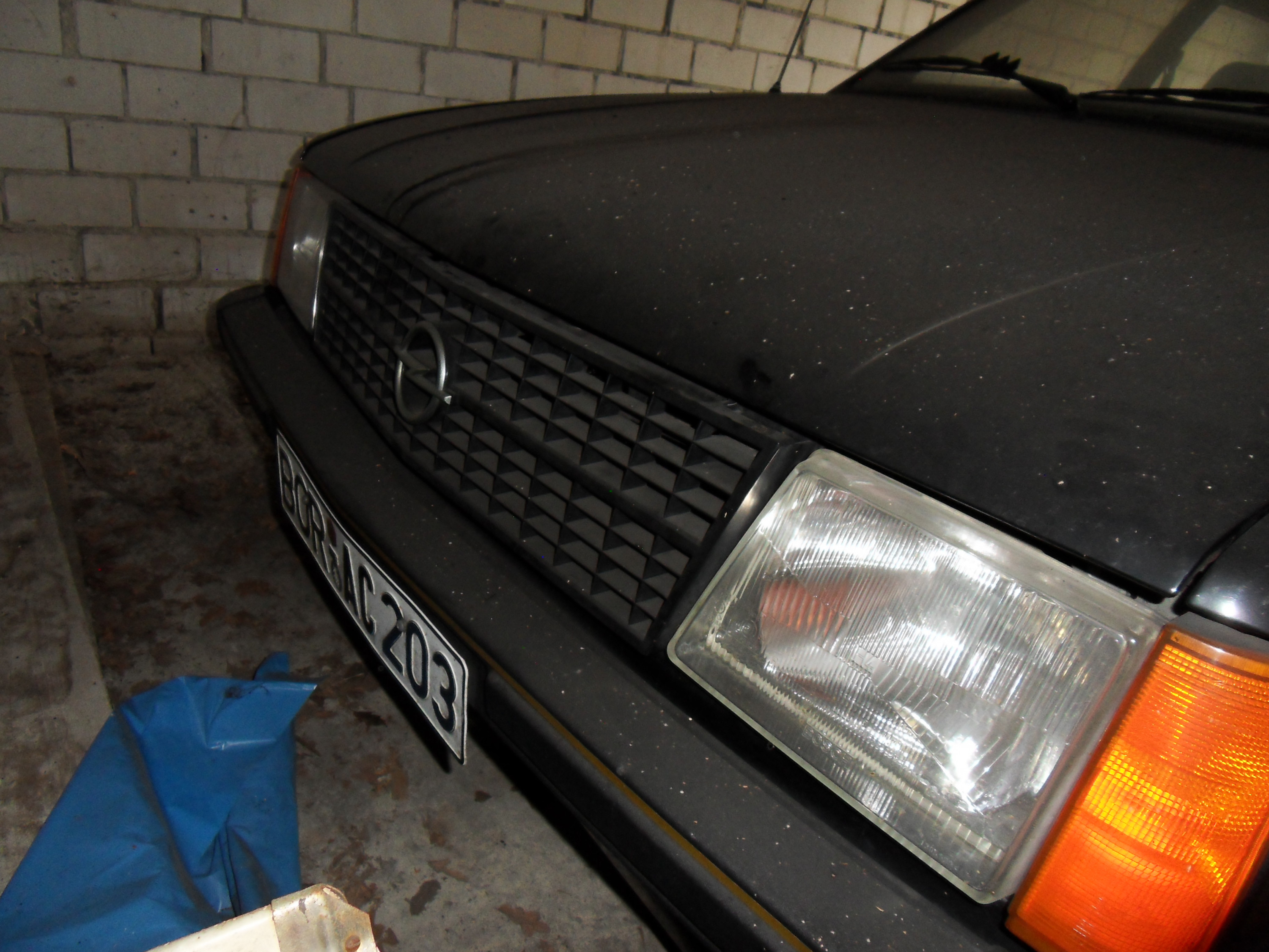 Kadett D Corsa BJ 82, unverbastelt und ungeschweißt /rostfrei /original 53.000 km