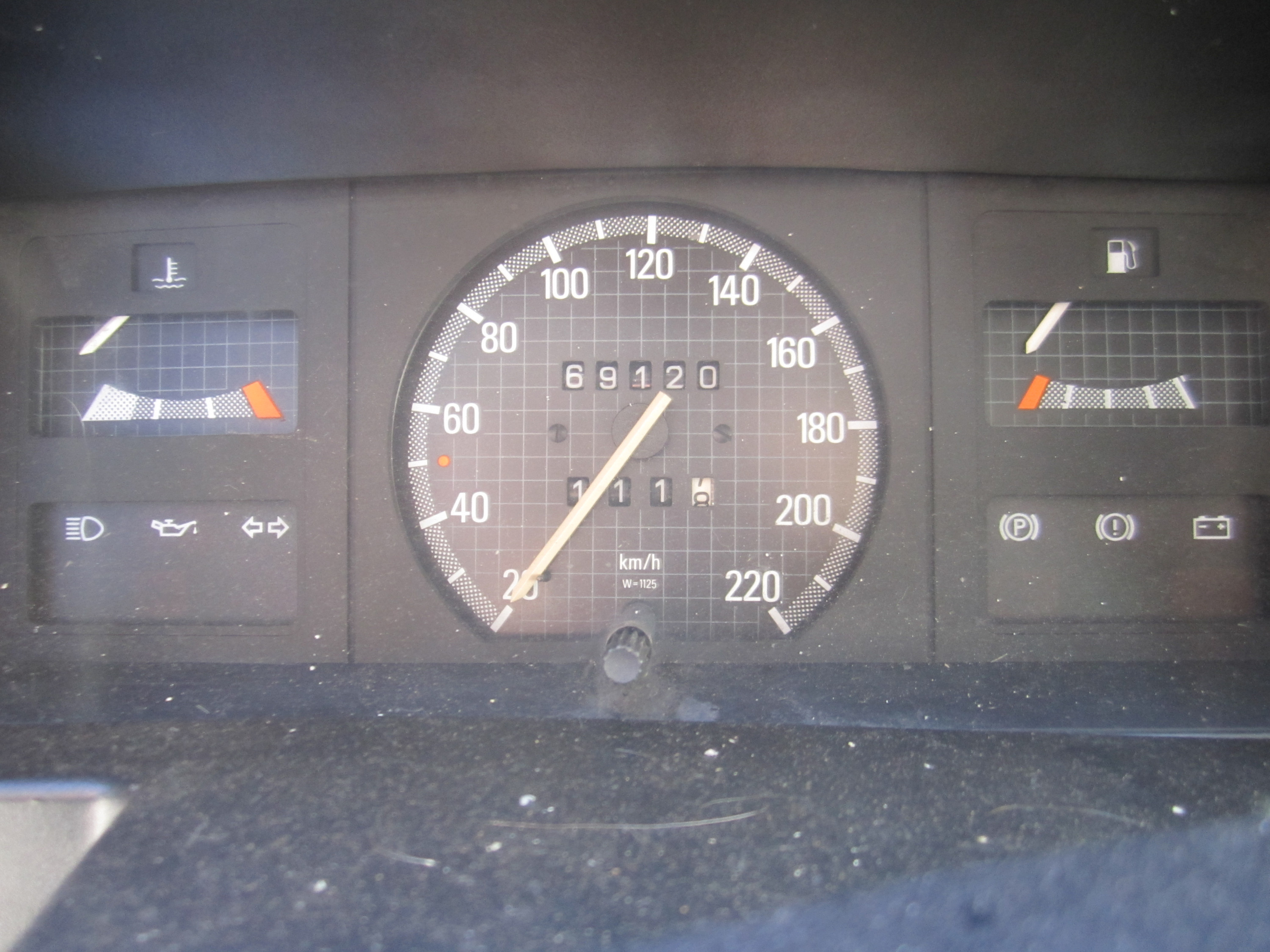 Opel Kadett E 1,6i Stufenheck Tiffany