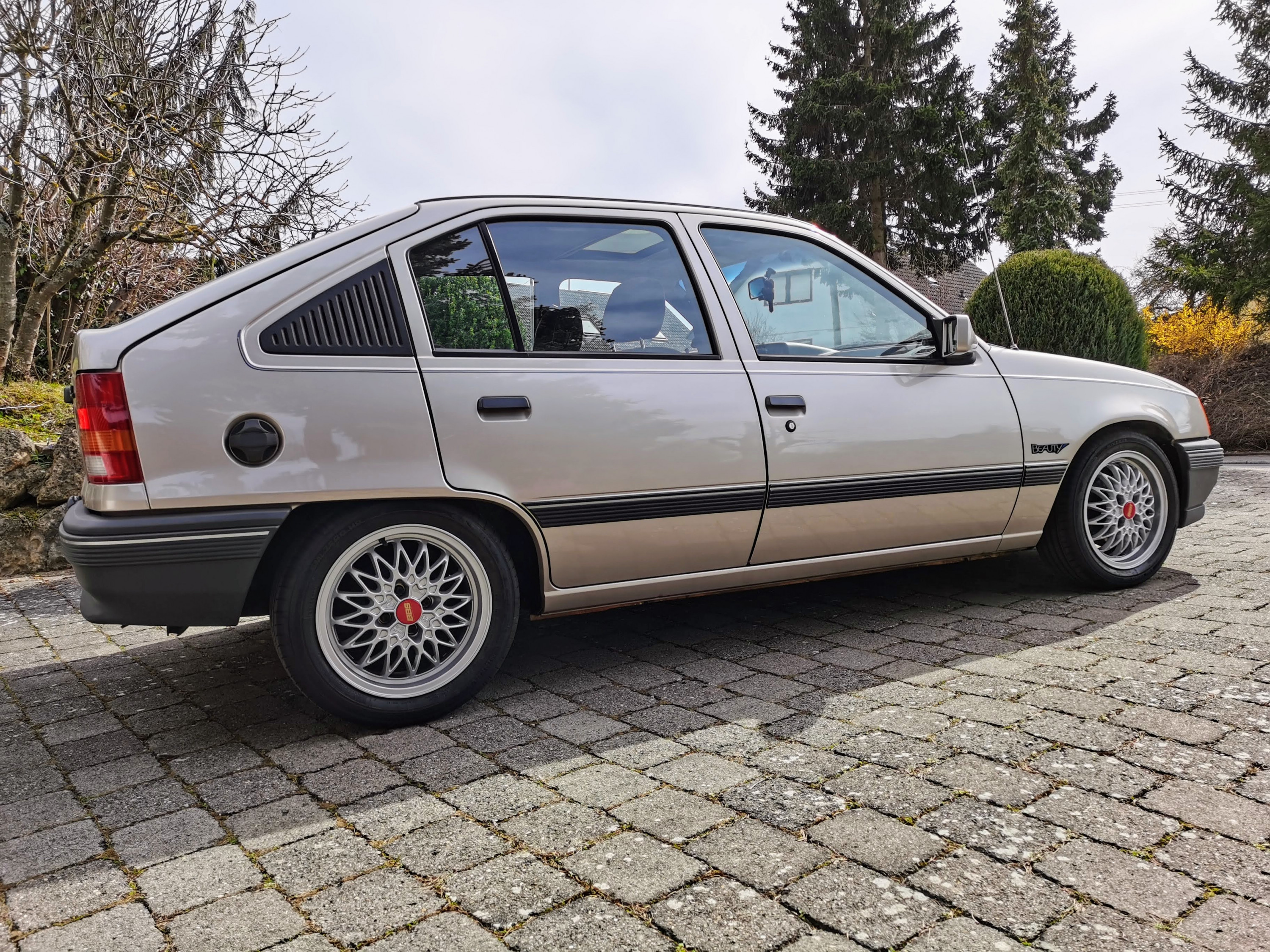 Kadett e Beauty