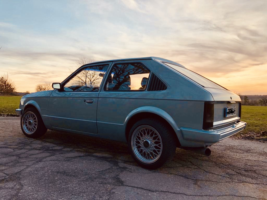 64C7BBEE-1635-4D40-96A6-F061F183D544