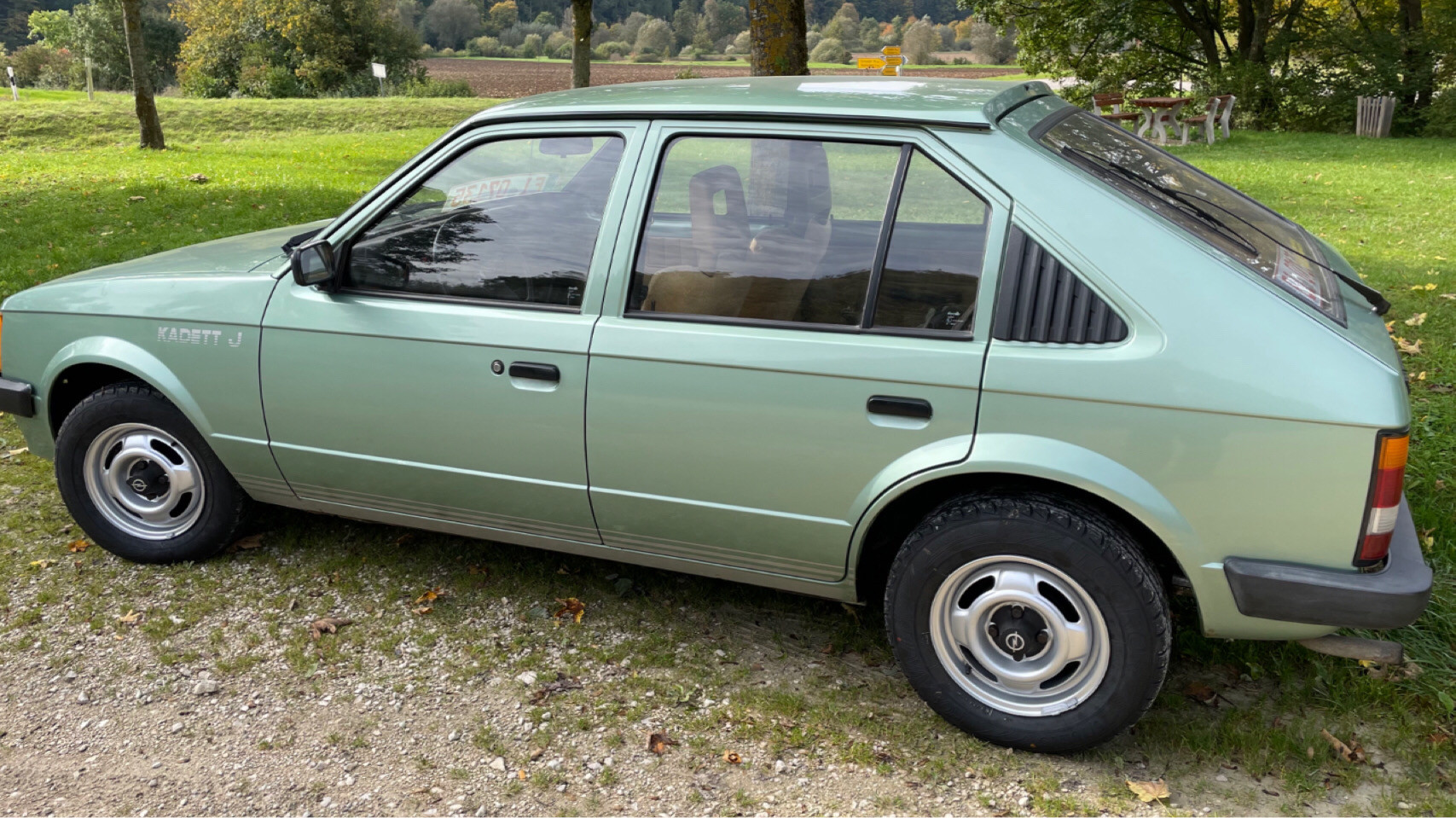 4D6D6D69-E11E-405F-943D-22F9F9CFCD14