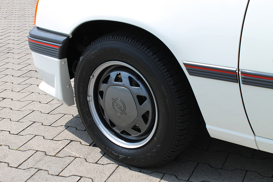 Sportfelge vorne links