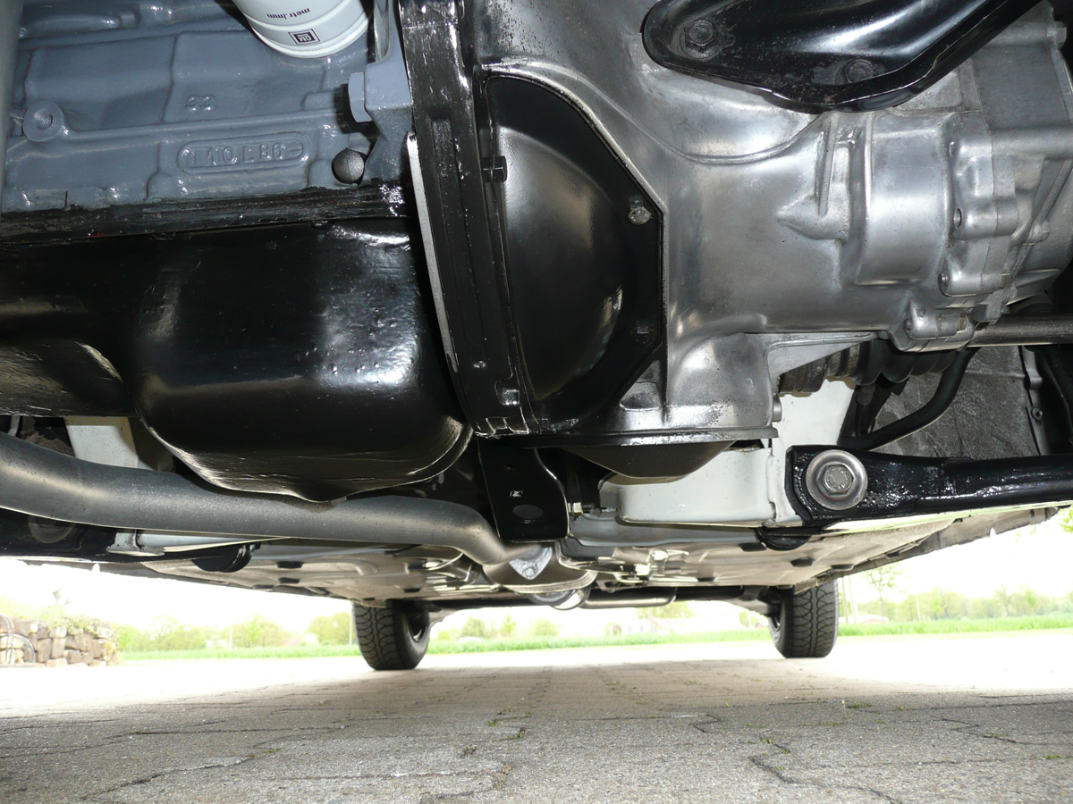 Unterboden Motor