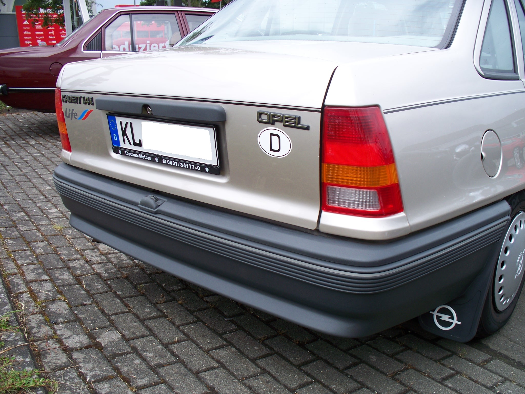 Opel Kadett E Stufenheck