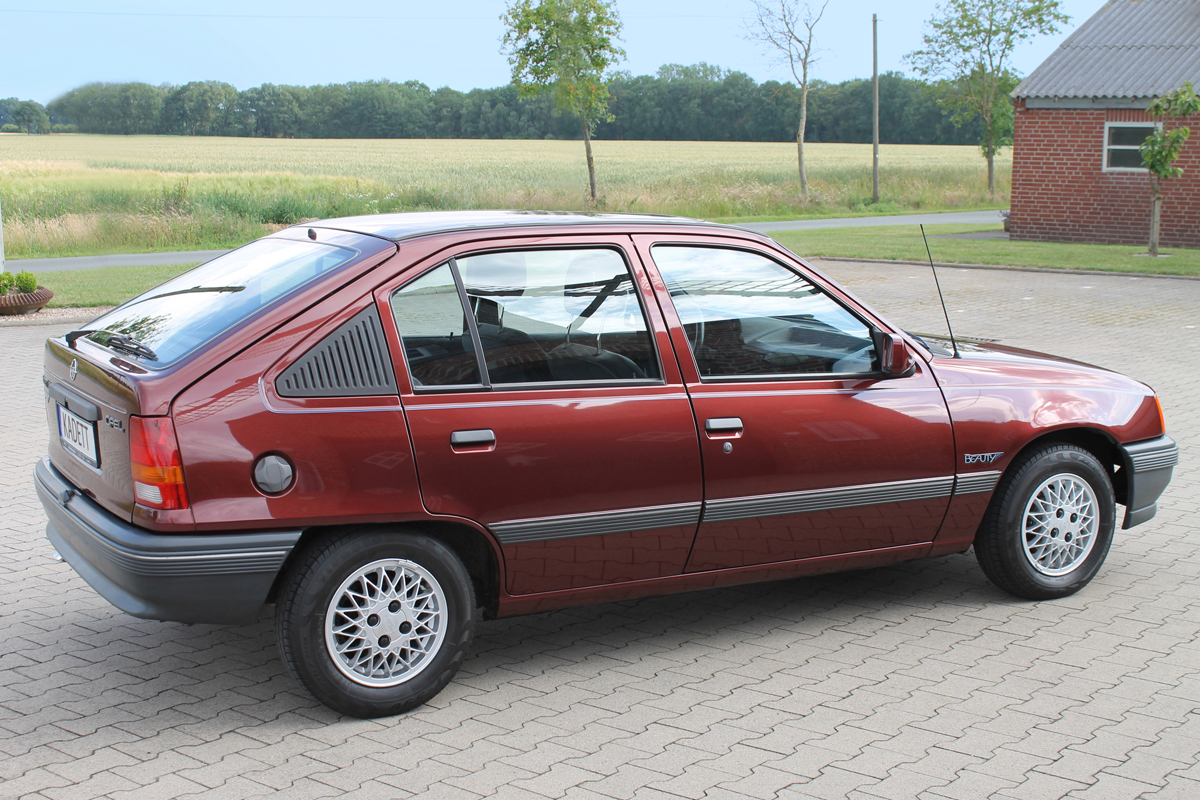 Kadett Beauty seitlich