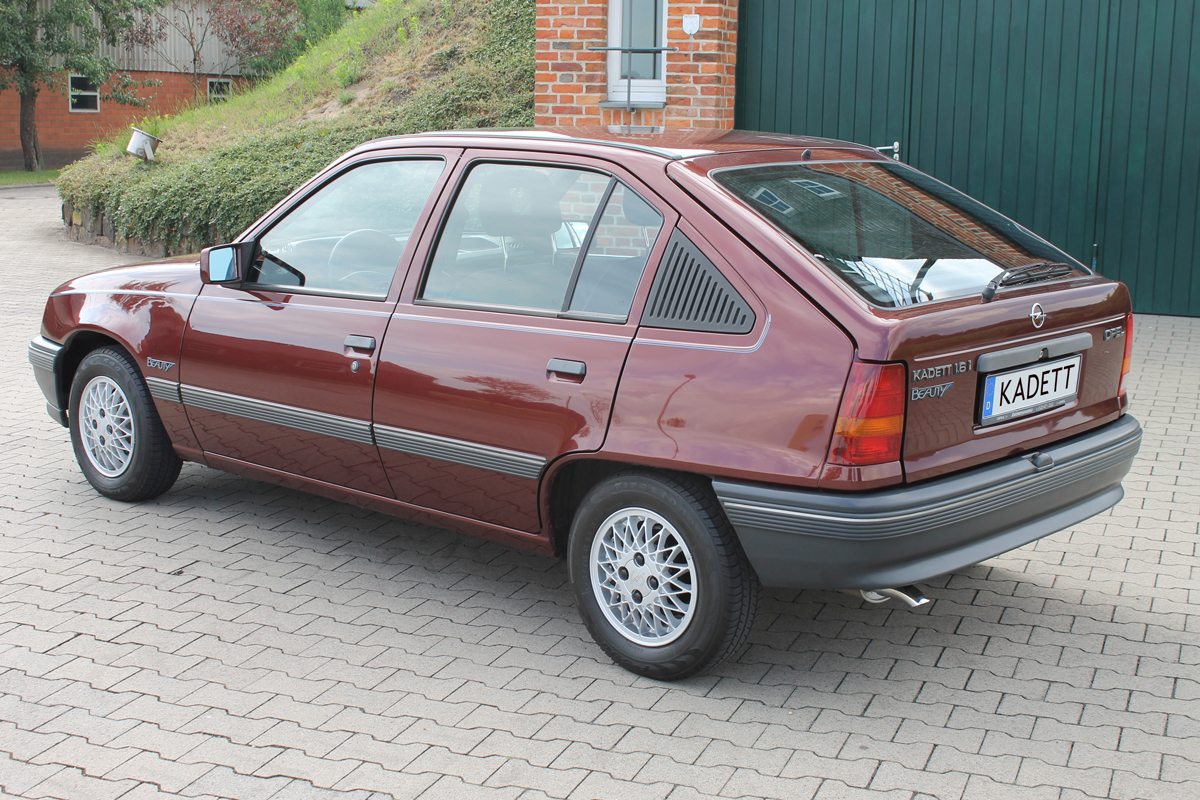 Kadett Beauty Heck