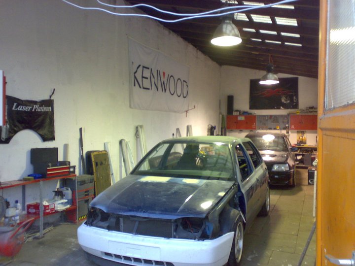 283842_186408254758491_2354780_n